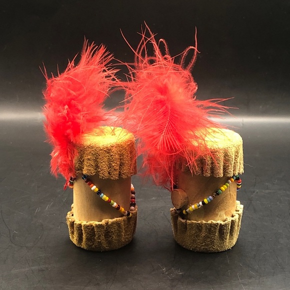 Vintage Feathered Leather and Wooden Drum Salt & Pepper Shakers - Picture 2 of 8